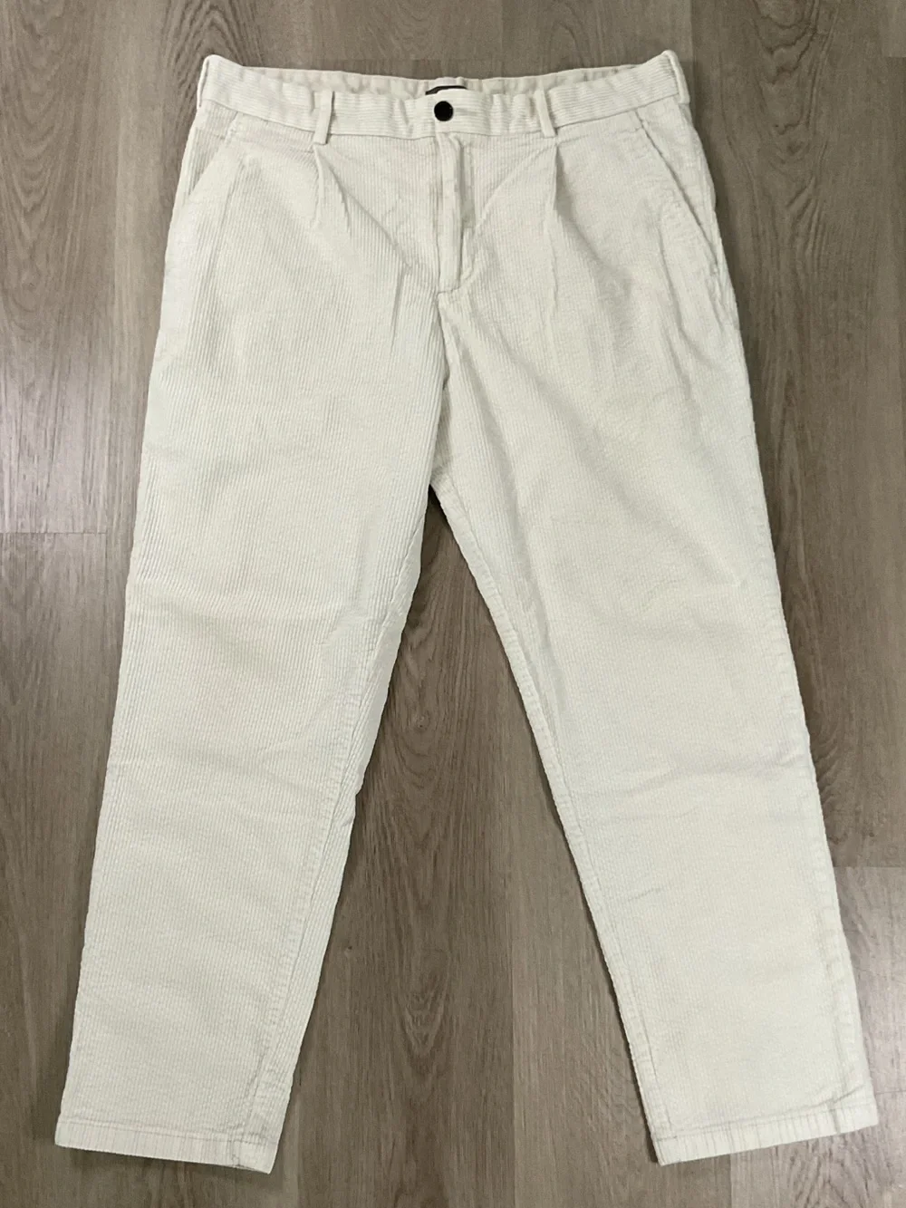 H&M Men's Cream Corduroy Chinos Size 34